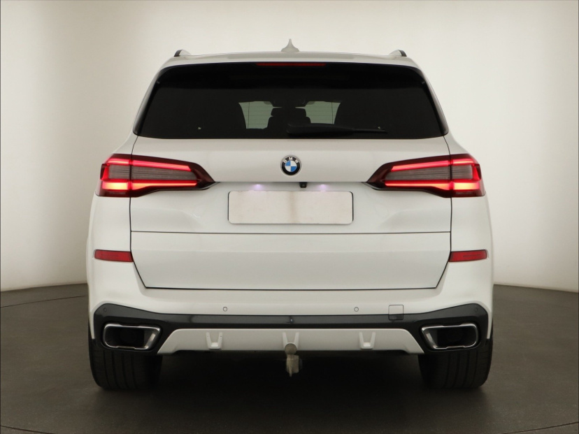 BMW X5, 2021