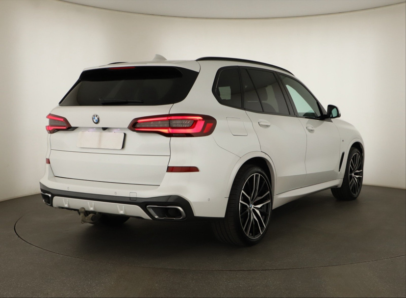 BMW X5, 2021
