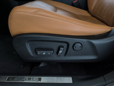Lexus RX - 2022