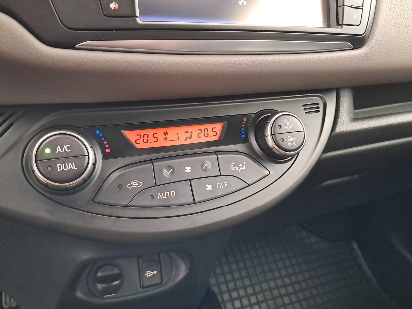 Toyota Yaris, 2016
