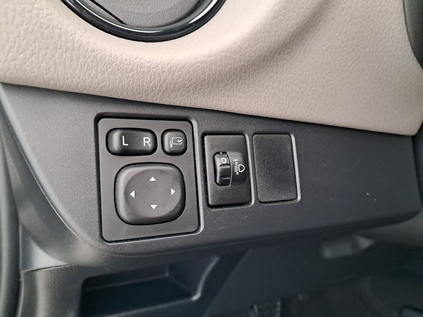 Toyota Yaris, 2016