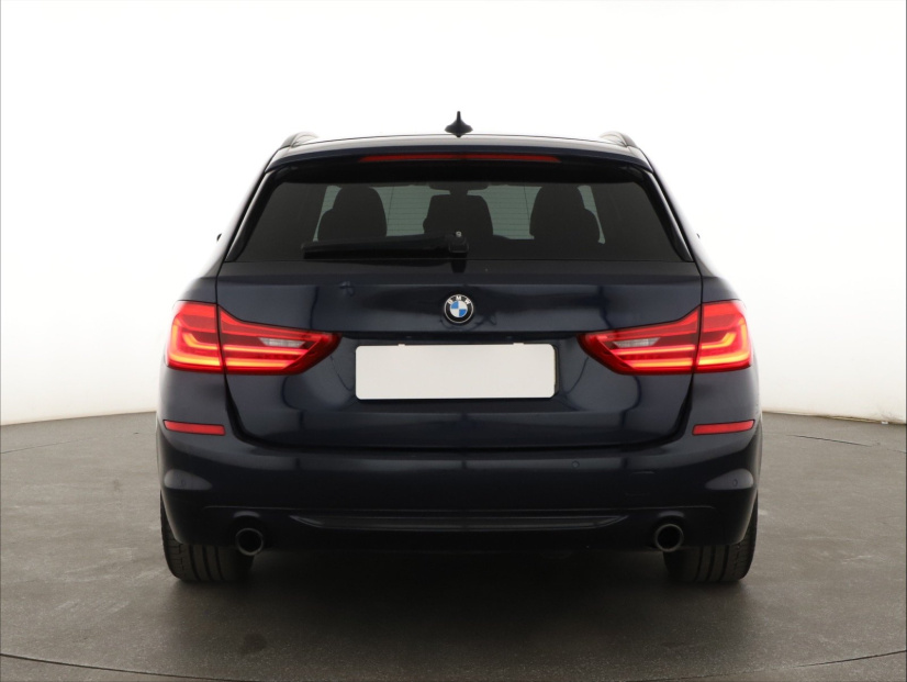 BMW 5, 2017