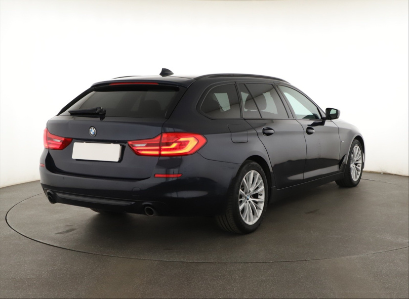 BMW 5, 2017
