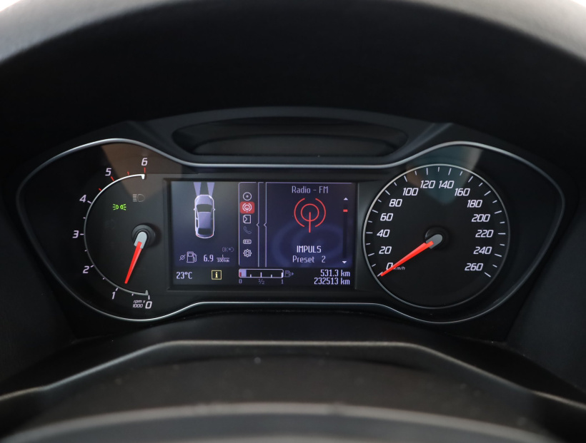 Ford Mondeo, 2011