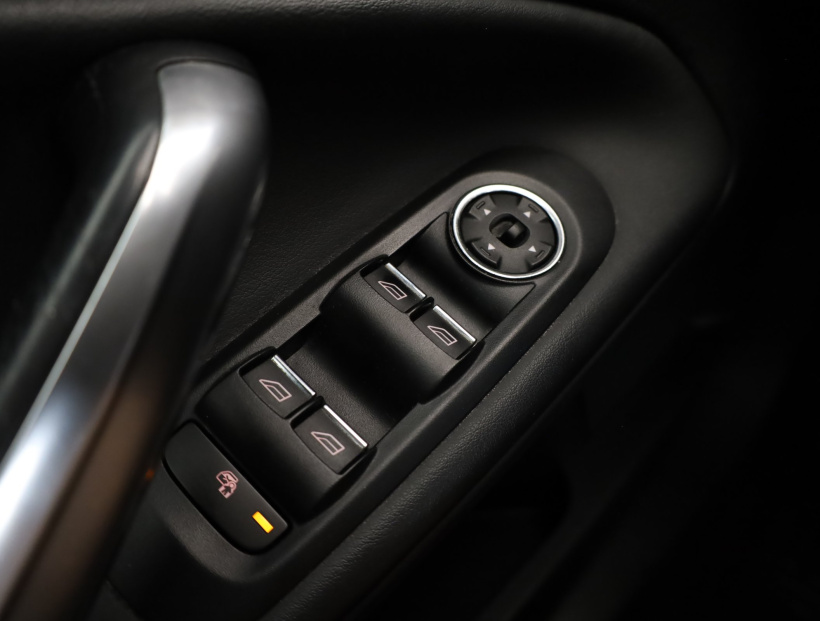 Ford Mondeo, 2011