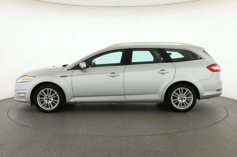 Ford Mondeo, 2011