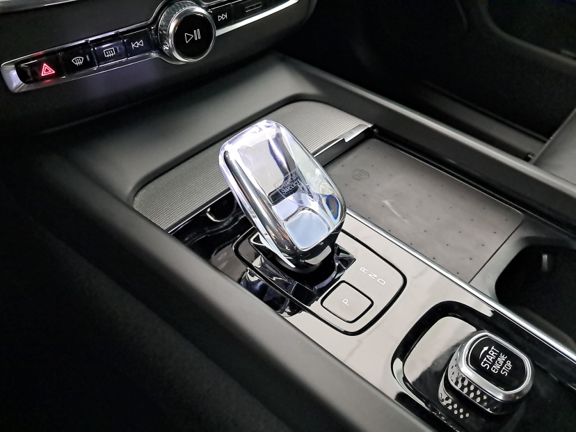 Volvo XC60, 2023