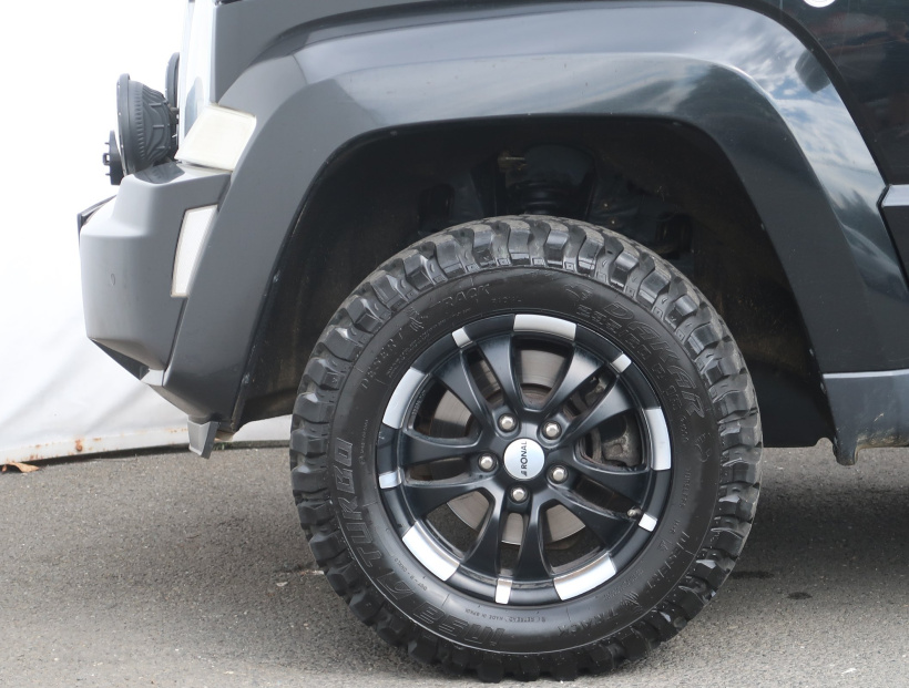 Jeep Cherokee, 2009