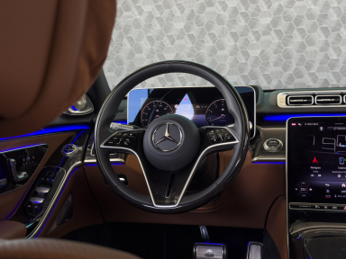 Mercedes-Benz Maybach - 2026