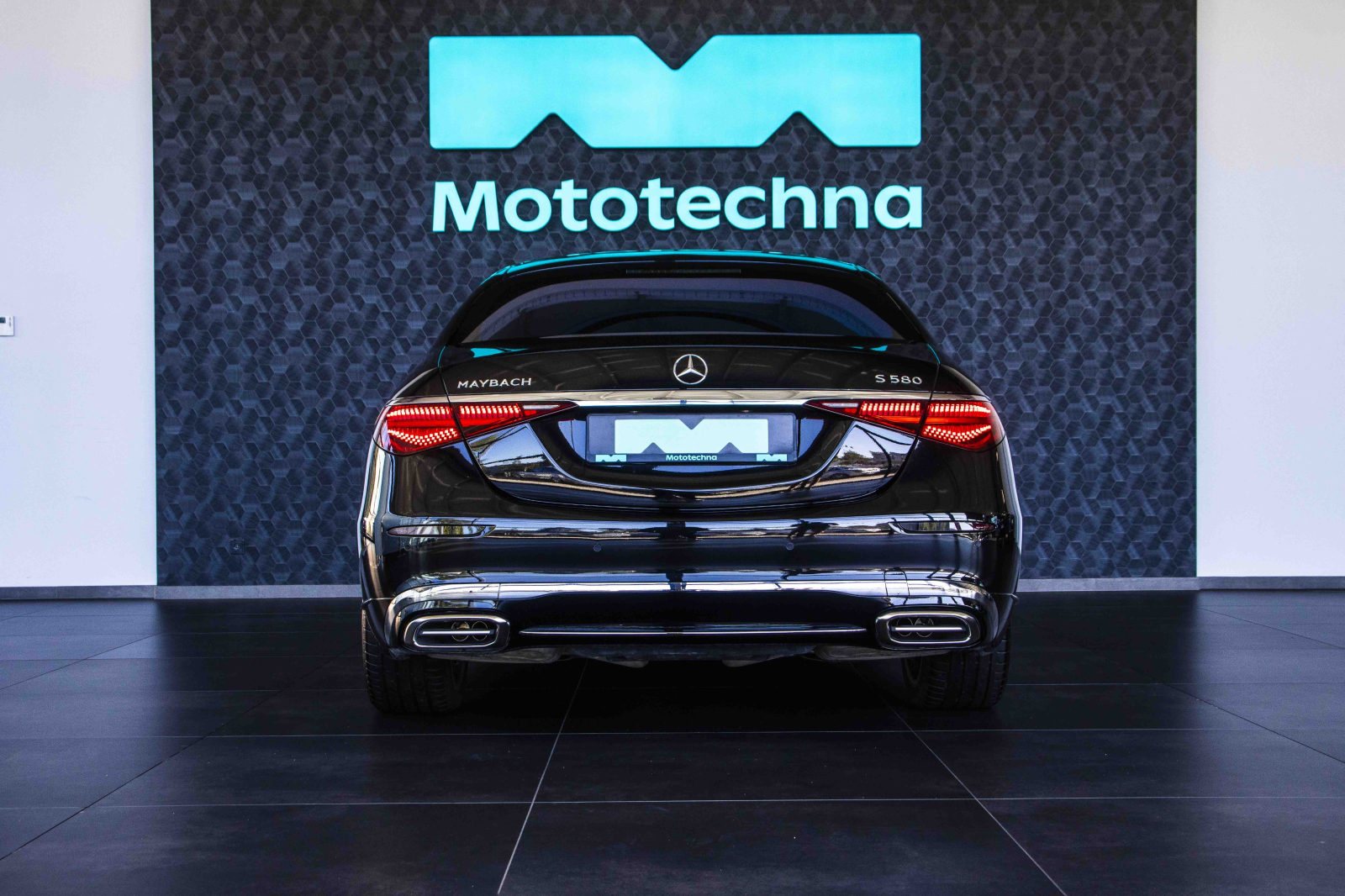 Mercedes-Benz Maybach - 2026