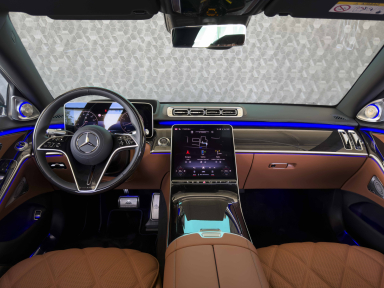 Mercedes-Benz Maybach - 2026