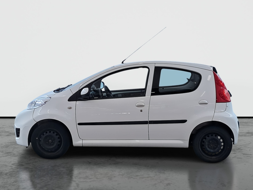 Peugeot 107, 2011