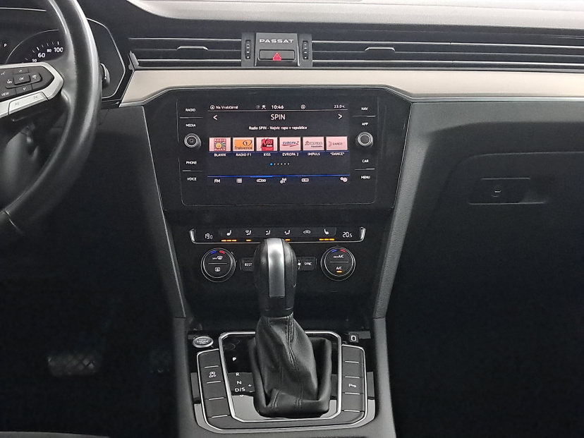 Volkswagen Passat, 2020