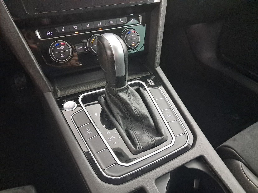 Volkswagen Passat, 2020