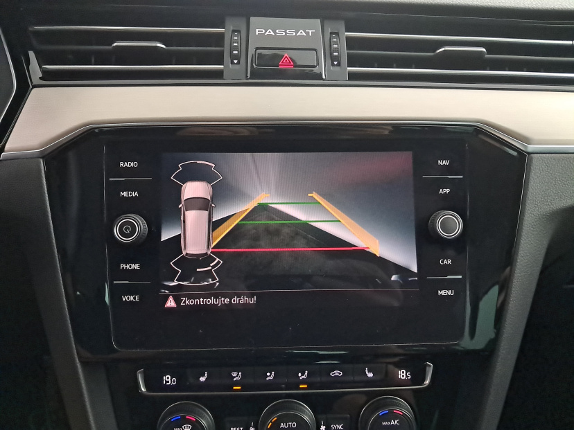 Volkswagen Passat, 2020