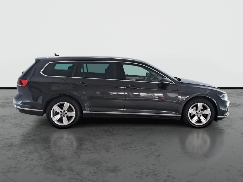 Volkswagen Passat, 2020