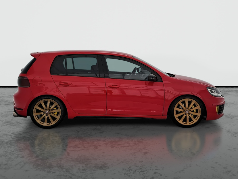 Volkswagen Golf, 2010