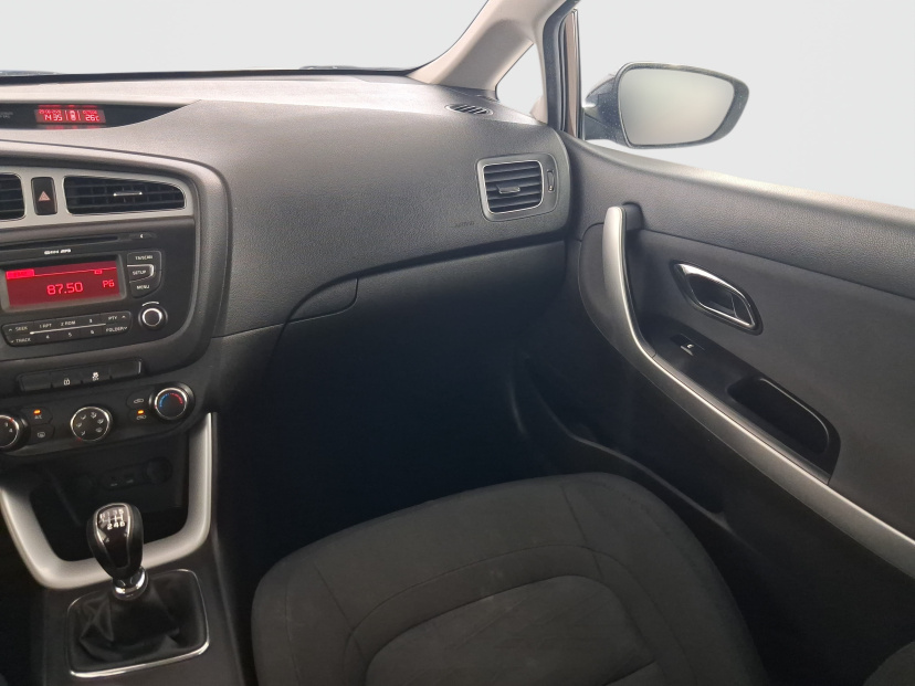 Kia Ceed, 2013