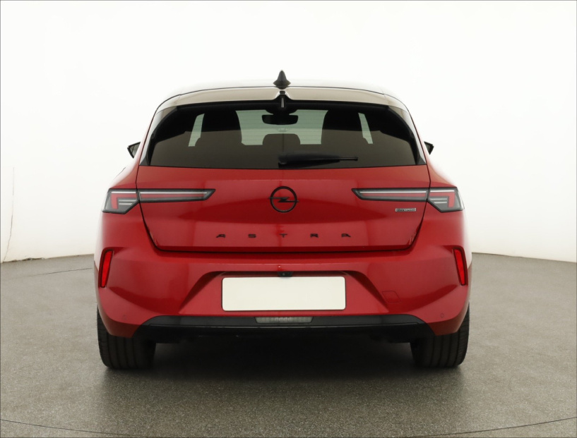 Opel Astra, 2022