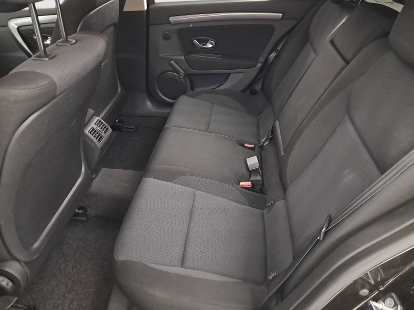 Renault Laguna, 2010