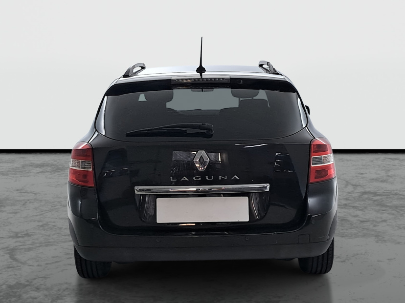 Renault Laguna, 2010