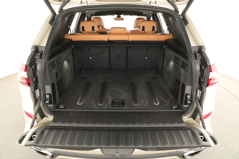 BMW X5, 2019