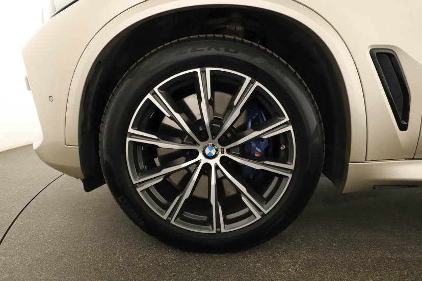 BMW X5, 2019