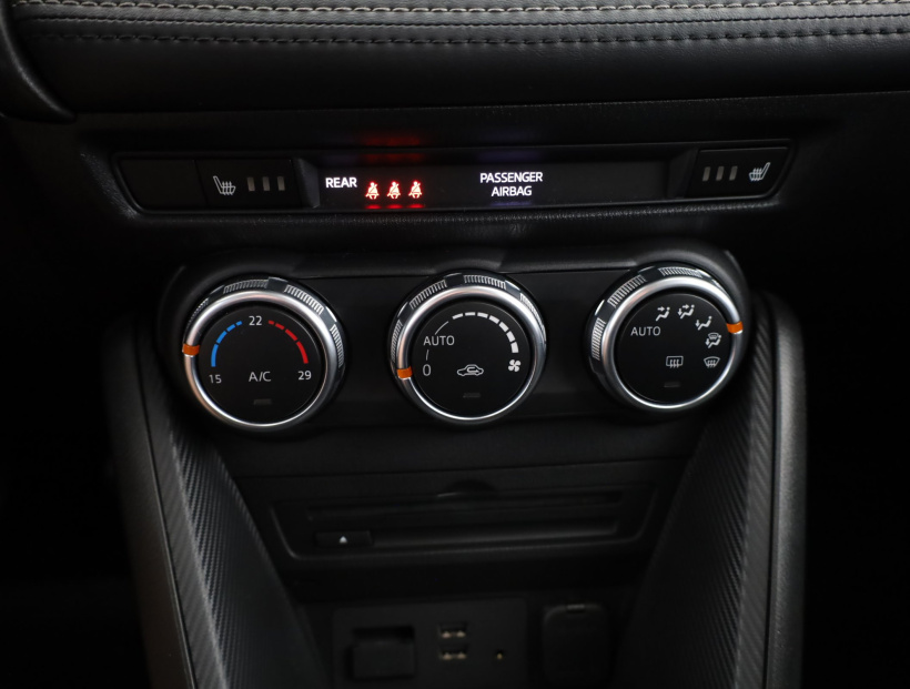 Mazda CX-3, 2016