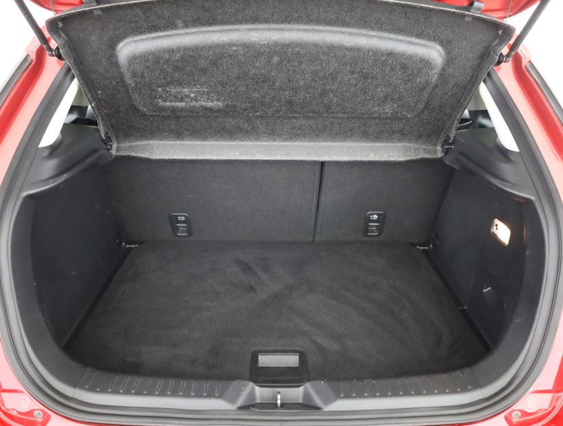 Mazda CX-3, 2016