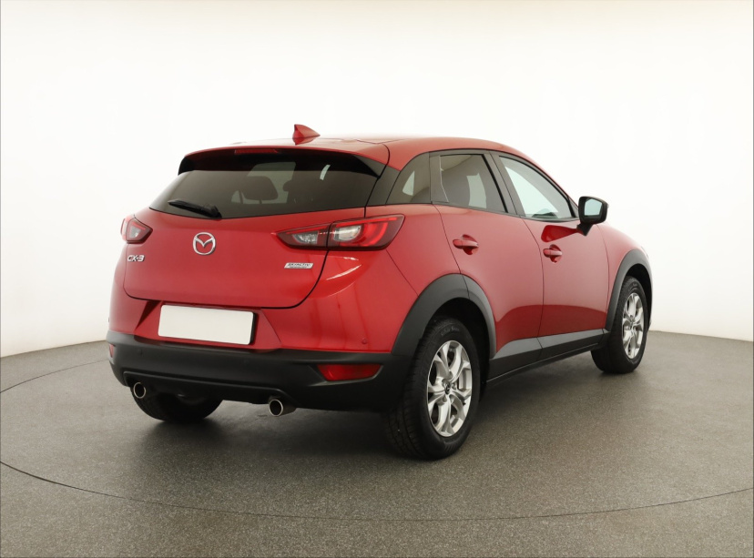 Mazda CX-3, 2016