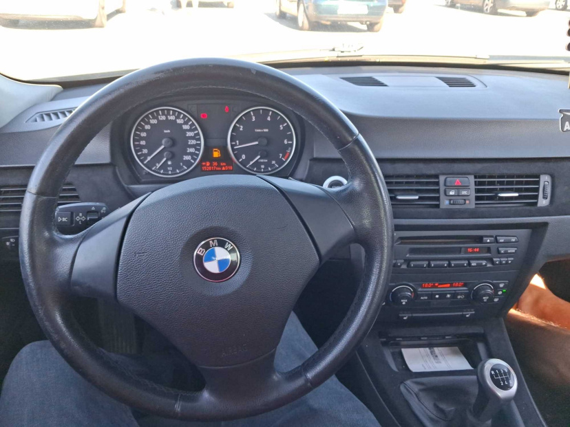 BMW 3, 2005