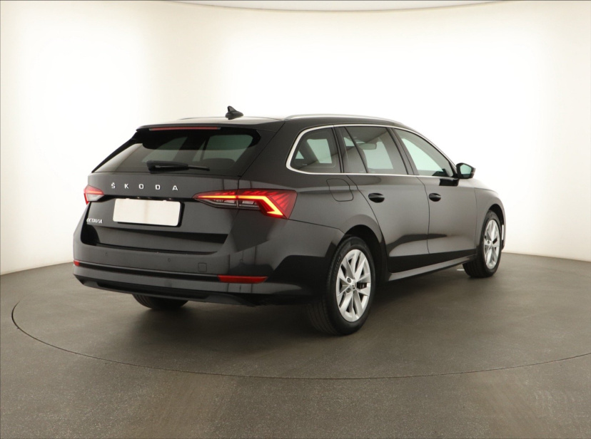 Škoda Octavia, 2021