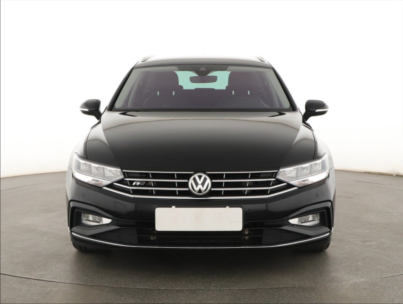 Volkswagen Passat, 2020