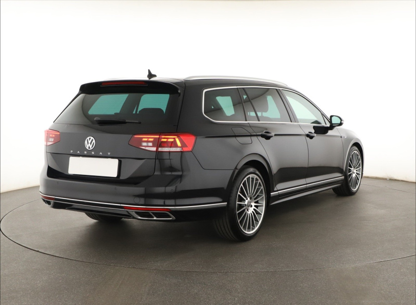 Volkswagen Passat, 2020