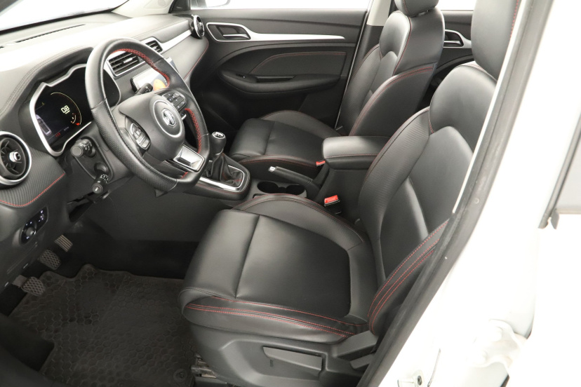 MG ZS SUV, 2023
