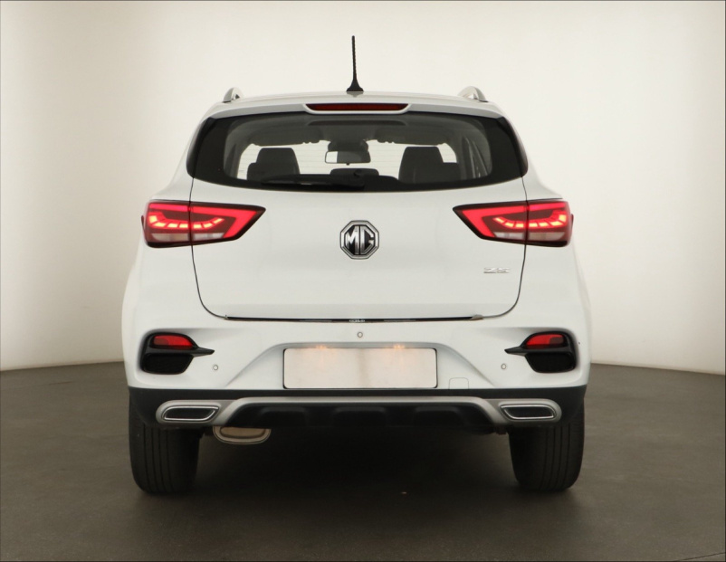 MG ZS SUV, 2023
