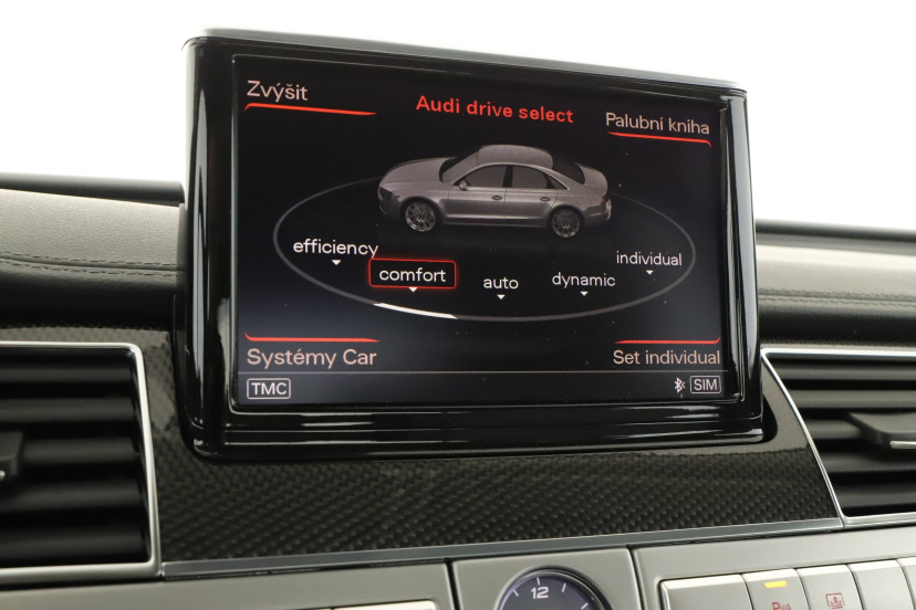 Audi S8, 2013