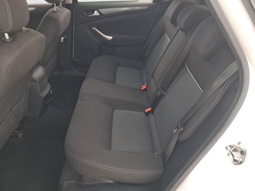 Ford Mondeo, 2013
