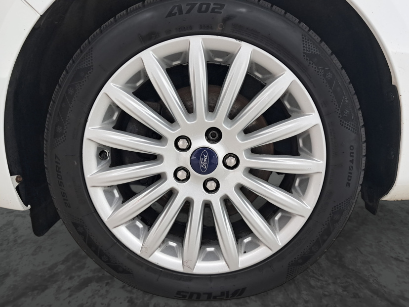 Ford Mondeo, 2013