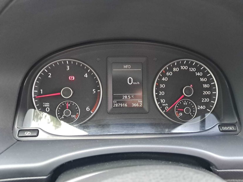 Volkswagen Caddy, 2011