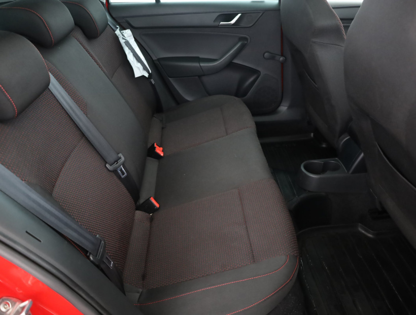 Škoda Rapid Spaceback, 2014