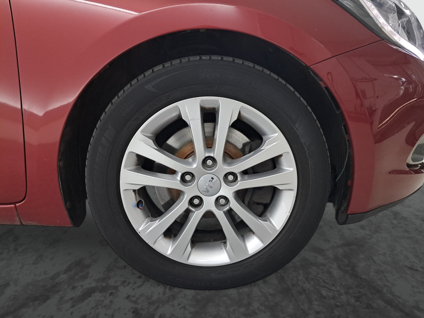 Kia Ceed, 2013