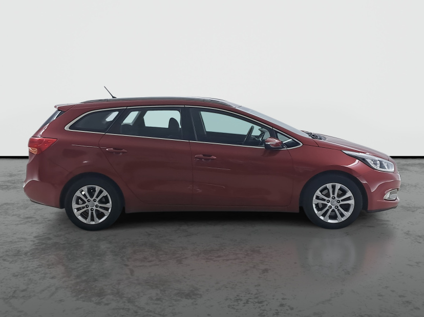 Kia Ceed, 2013