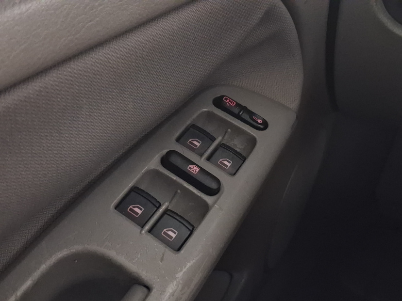 Volkswagen Passat, 2004