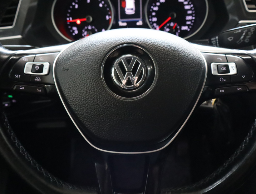 Volkswagen Tiguan, 2016