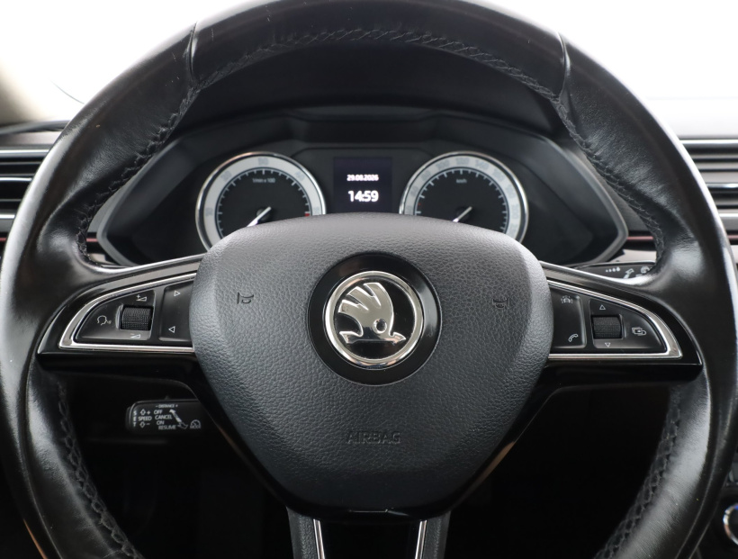Škoda Superb, 2016