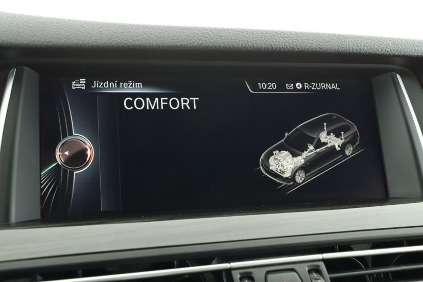 BMW 5, 2015