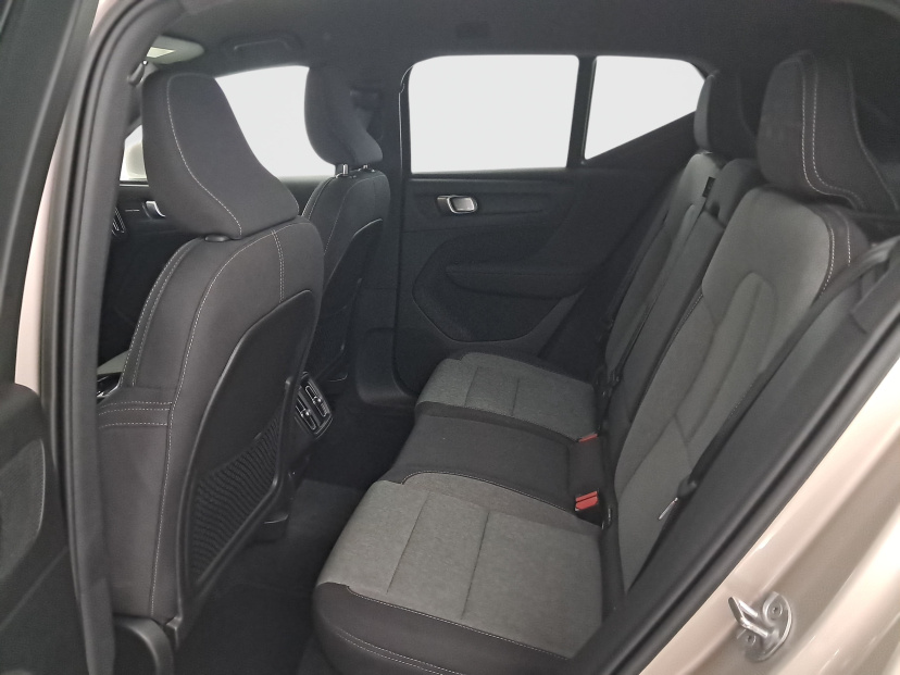 Volvo XC40, 2022