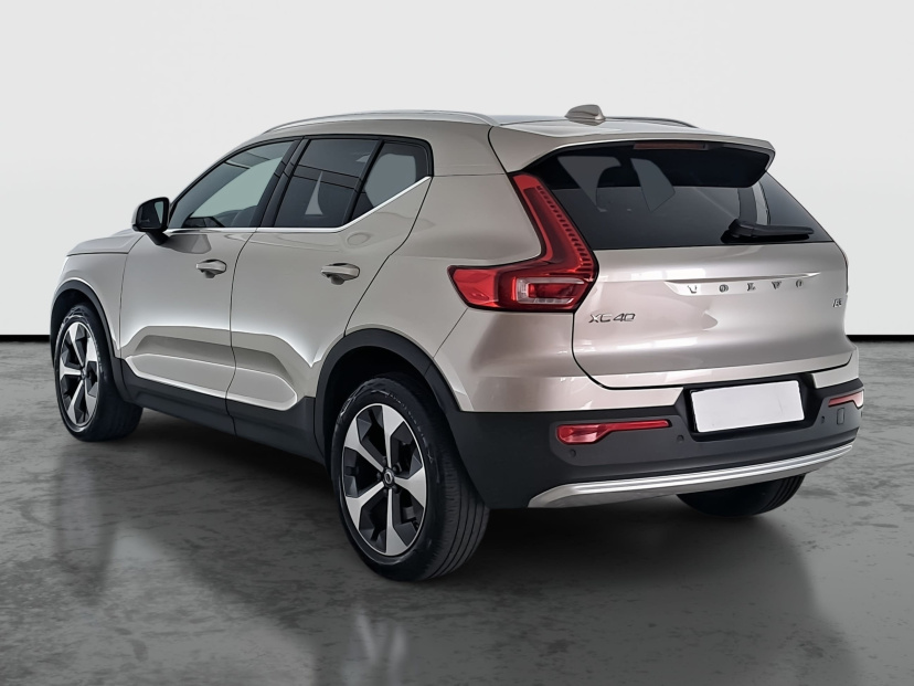 Volvo XC40, 2022
