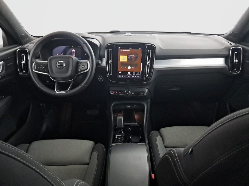 Volvo XC40, 2022